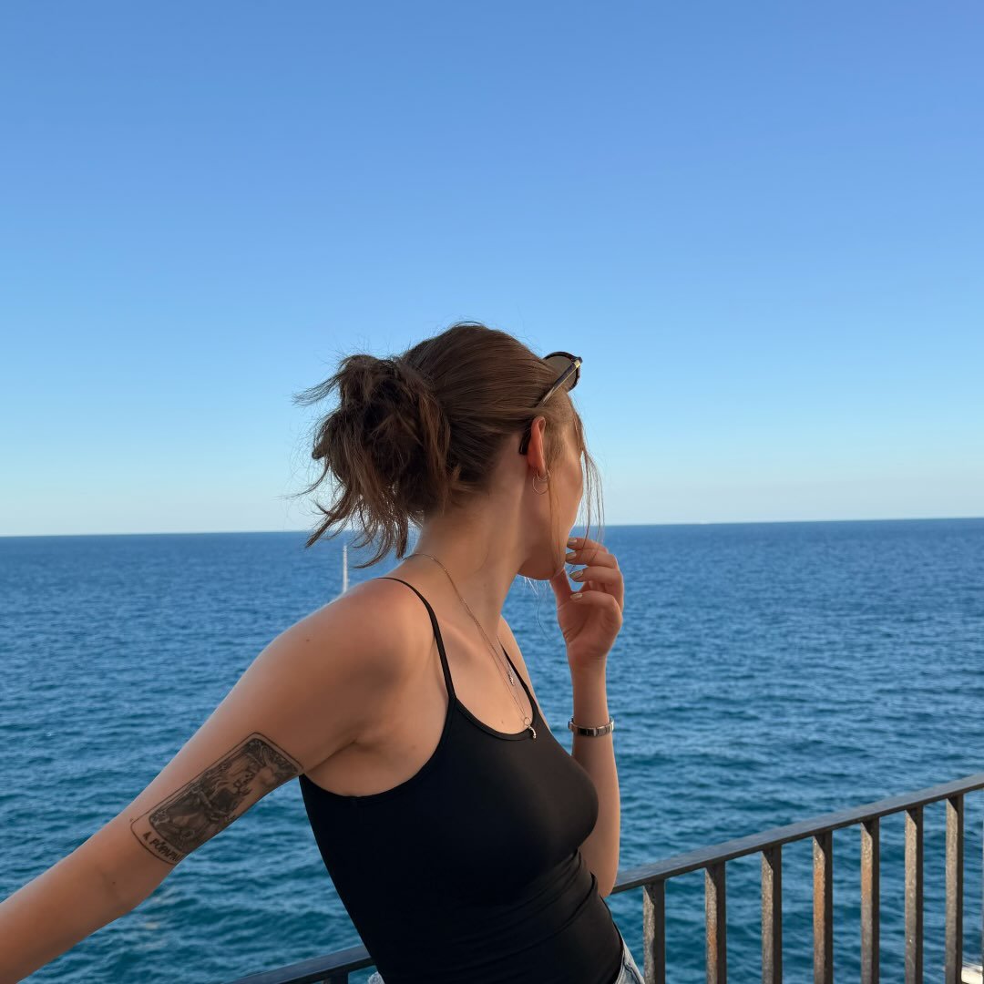 Instagram Profilbild von zoehargitai