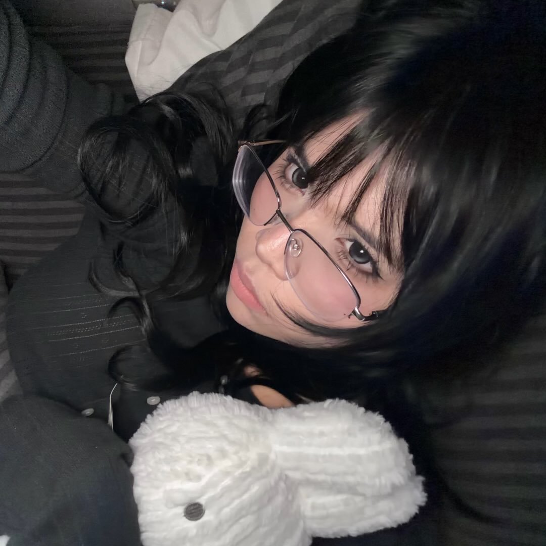 Instagram Profilbild von cosmiichearts_