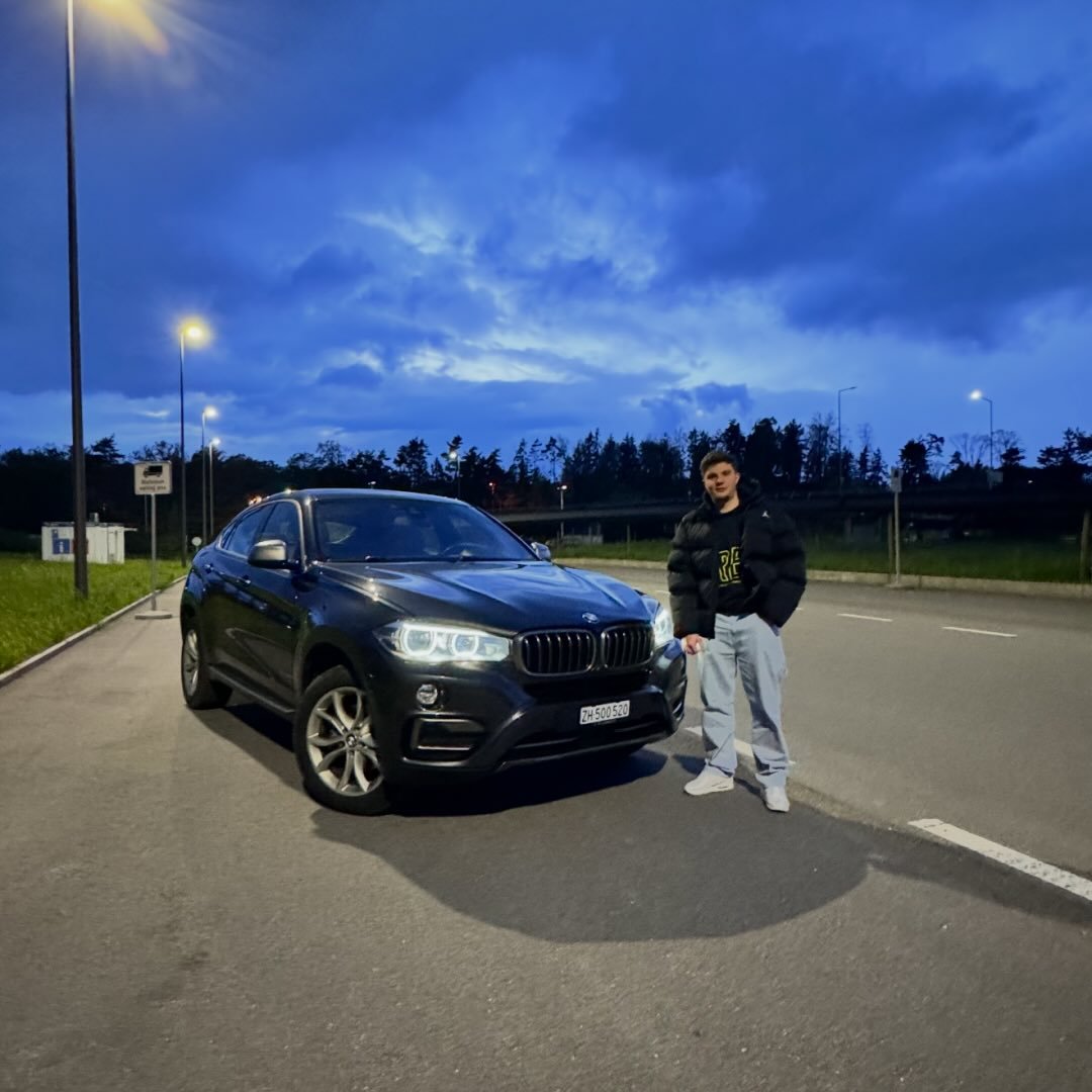 Instagram Profilbild von erham.kusii