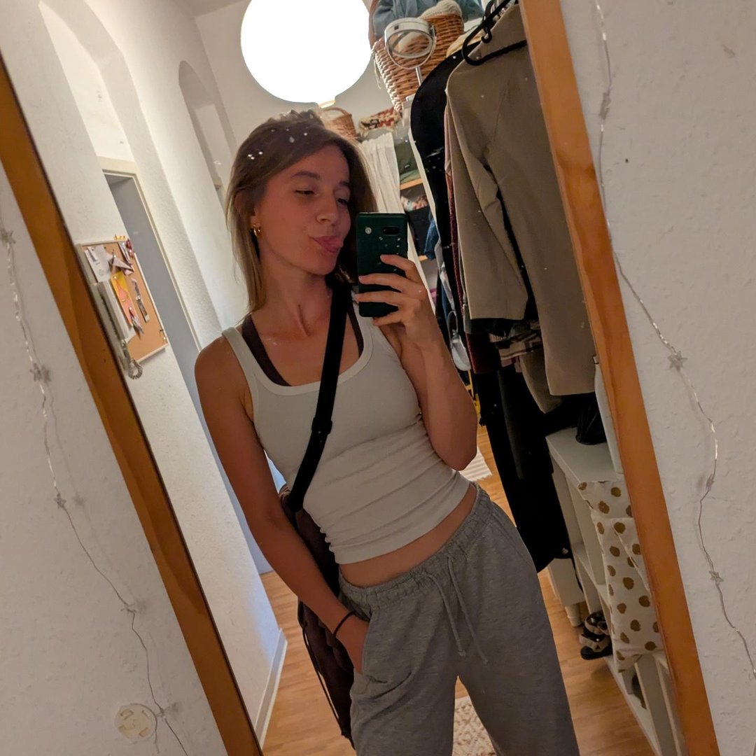 Instagram Profilbild von esther_hrms