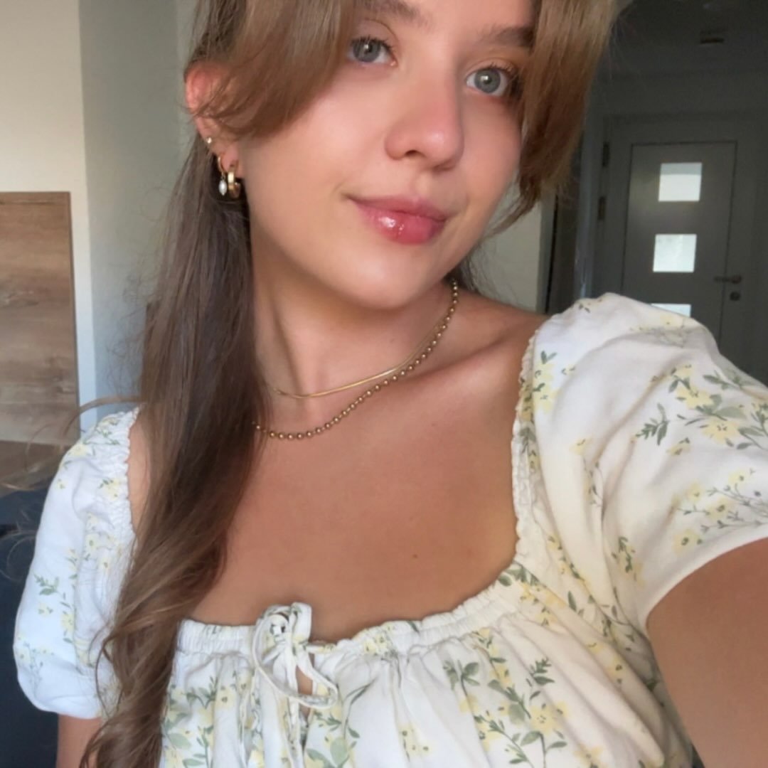 Instagram Profilbild von mellaroniiii