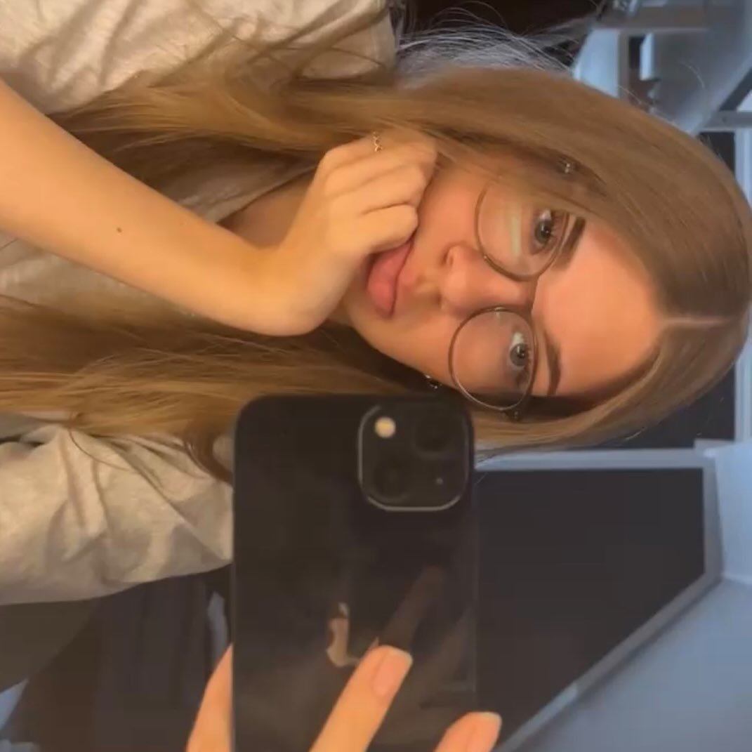 Instagram Profilbild von laura_x3o