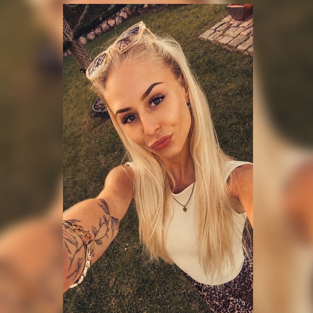 Instagram Profilbild von blondiii_hro