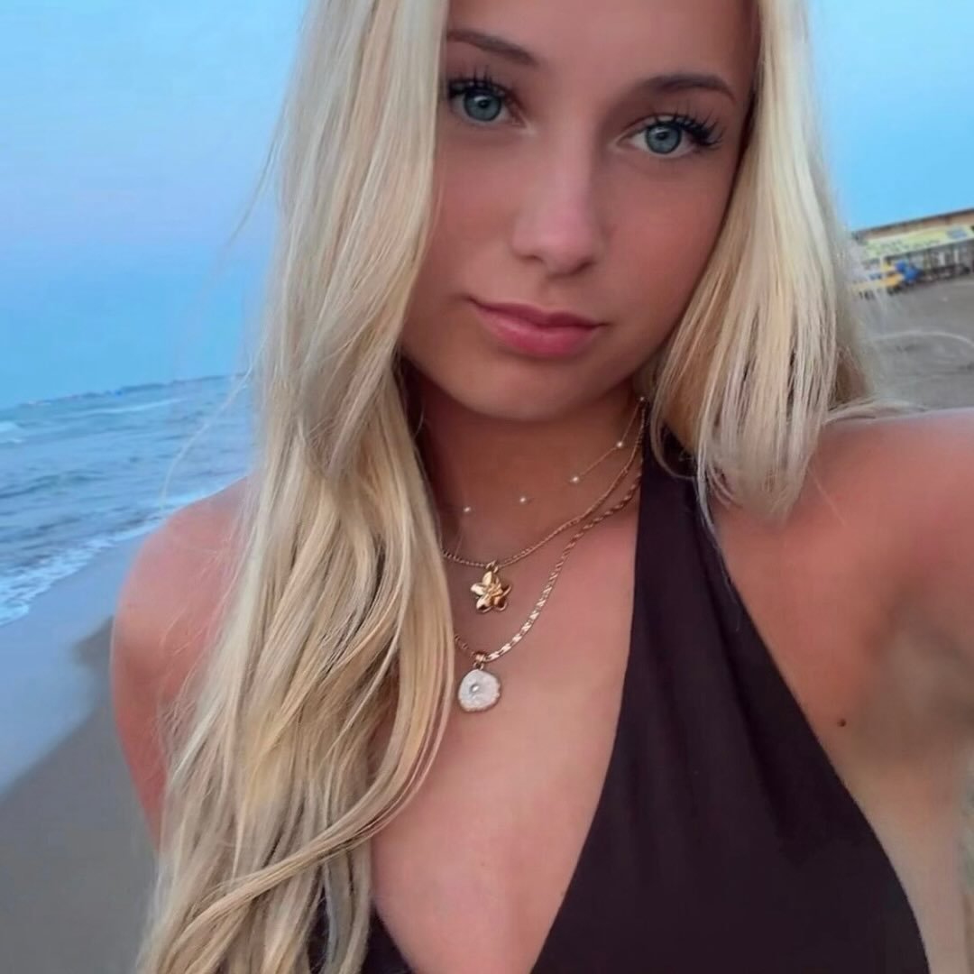 Instagram Profilbild von ccxlinxx