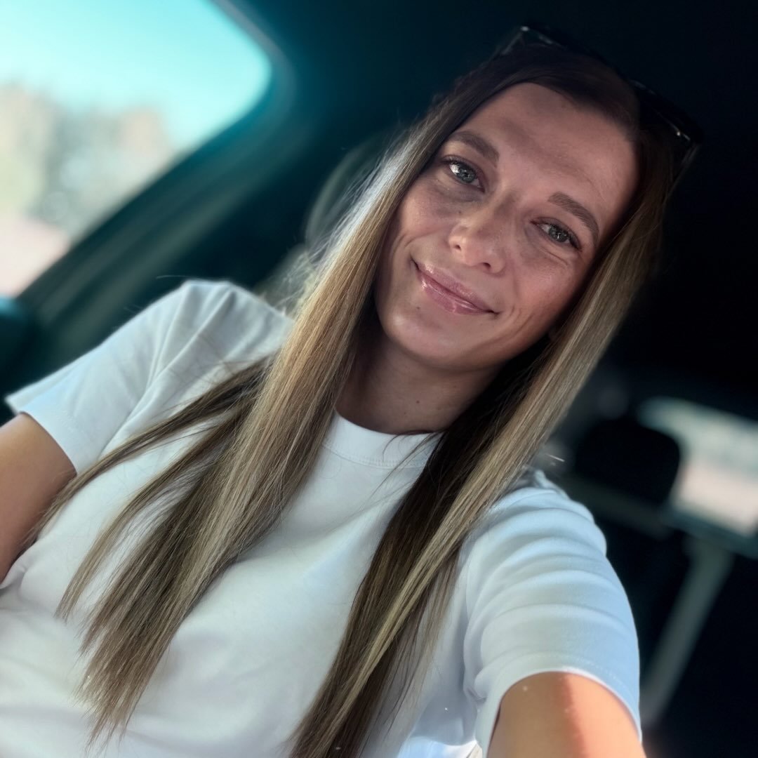 Instagram Profilbild von raraavarga
