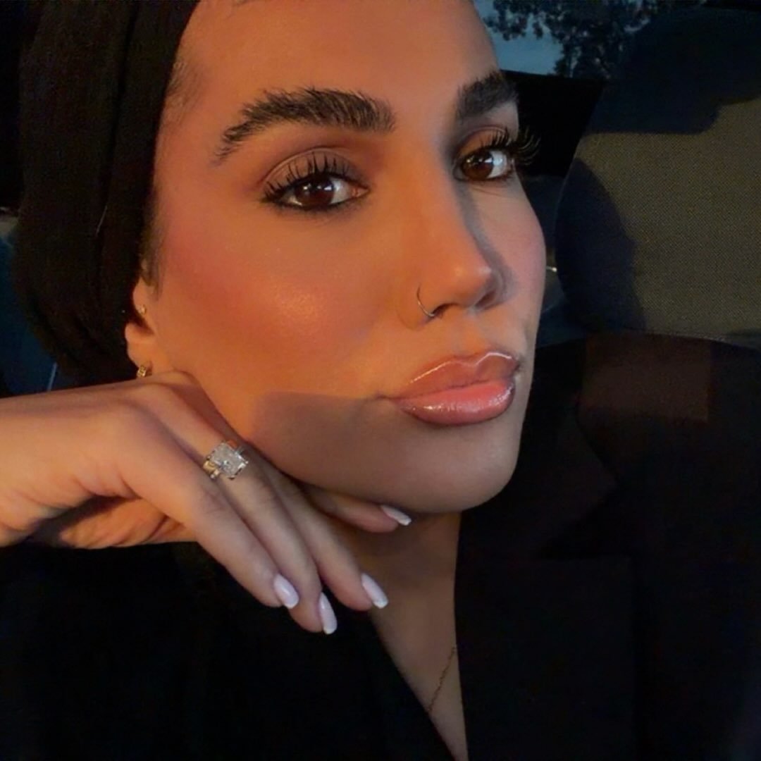 Instagram Profilbild von zaiinaaabb