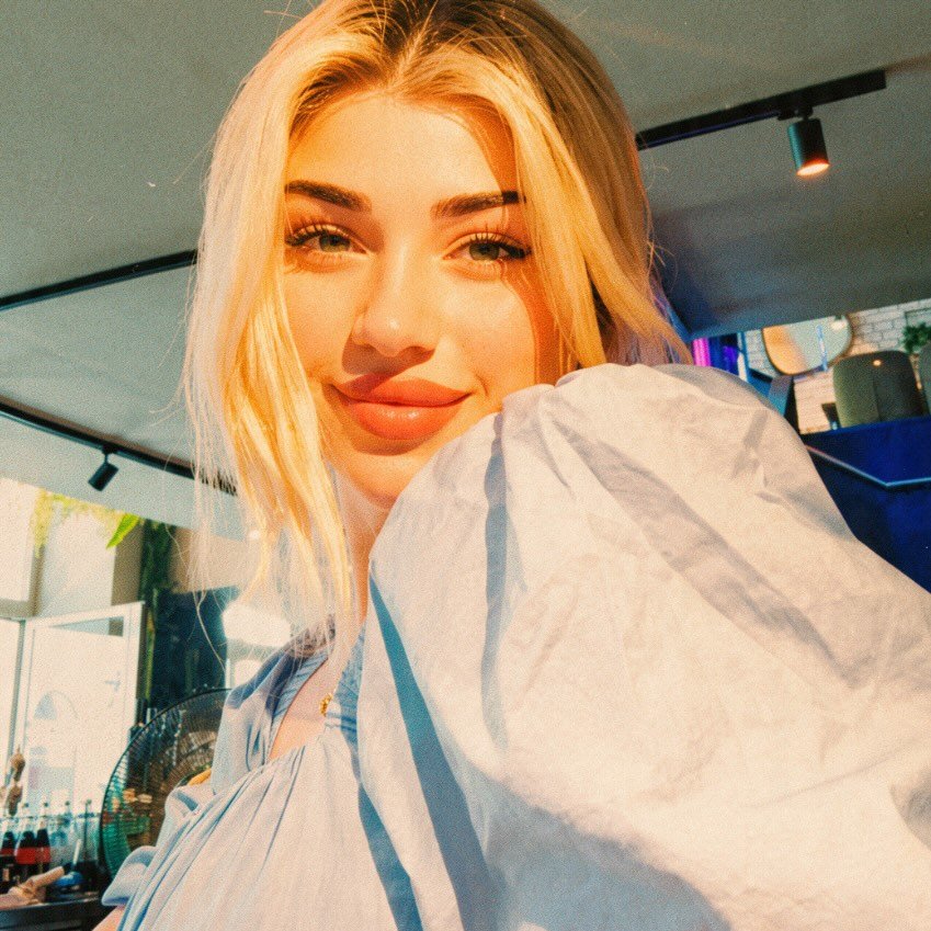 Instagram Profilbild von jiji___1999