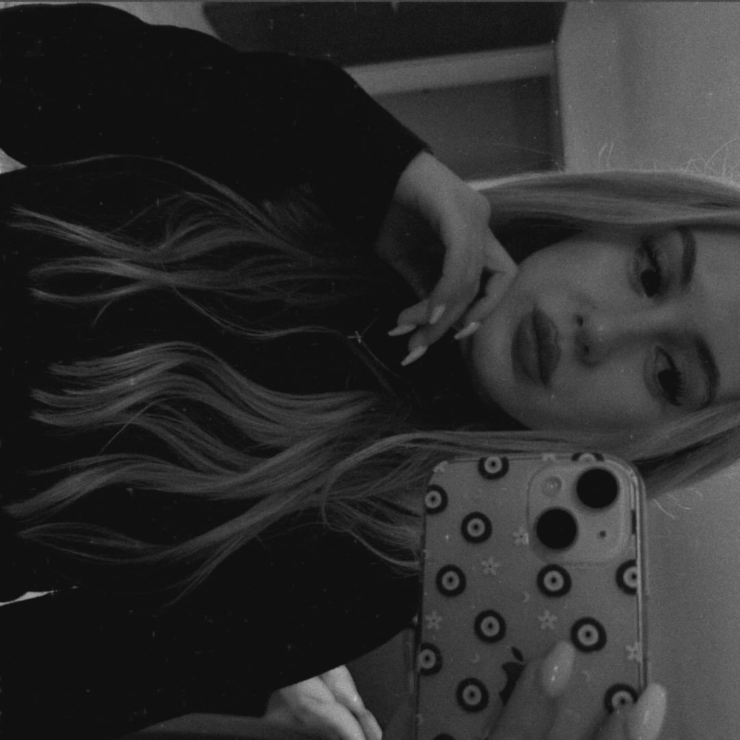 Instagram Profilbild von leaaaaa.fr