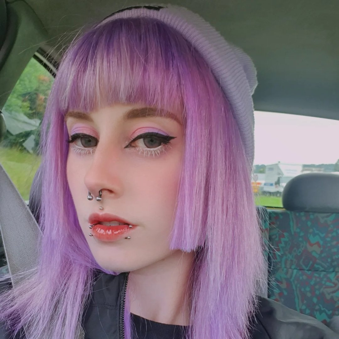 Instagram Profilbild von momodriveslikeabitch