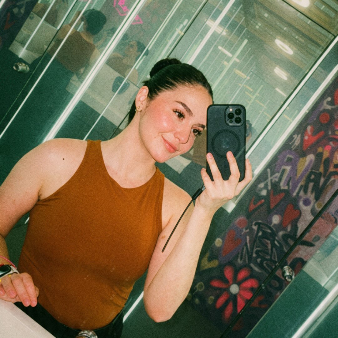 Instagram Profilbild von hillaryinfante