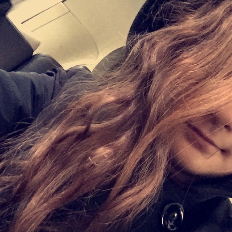 Instagram Profilbild von azra_krcc