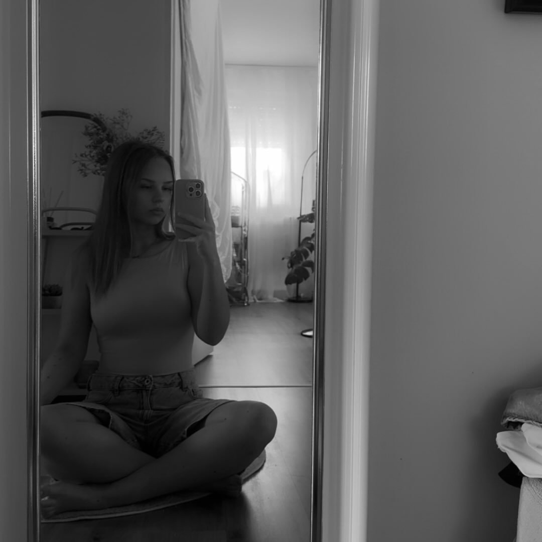 Instagram Profilbild von v_nessa_____