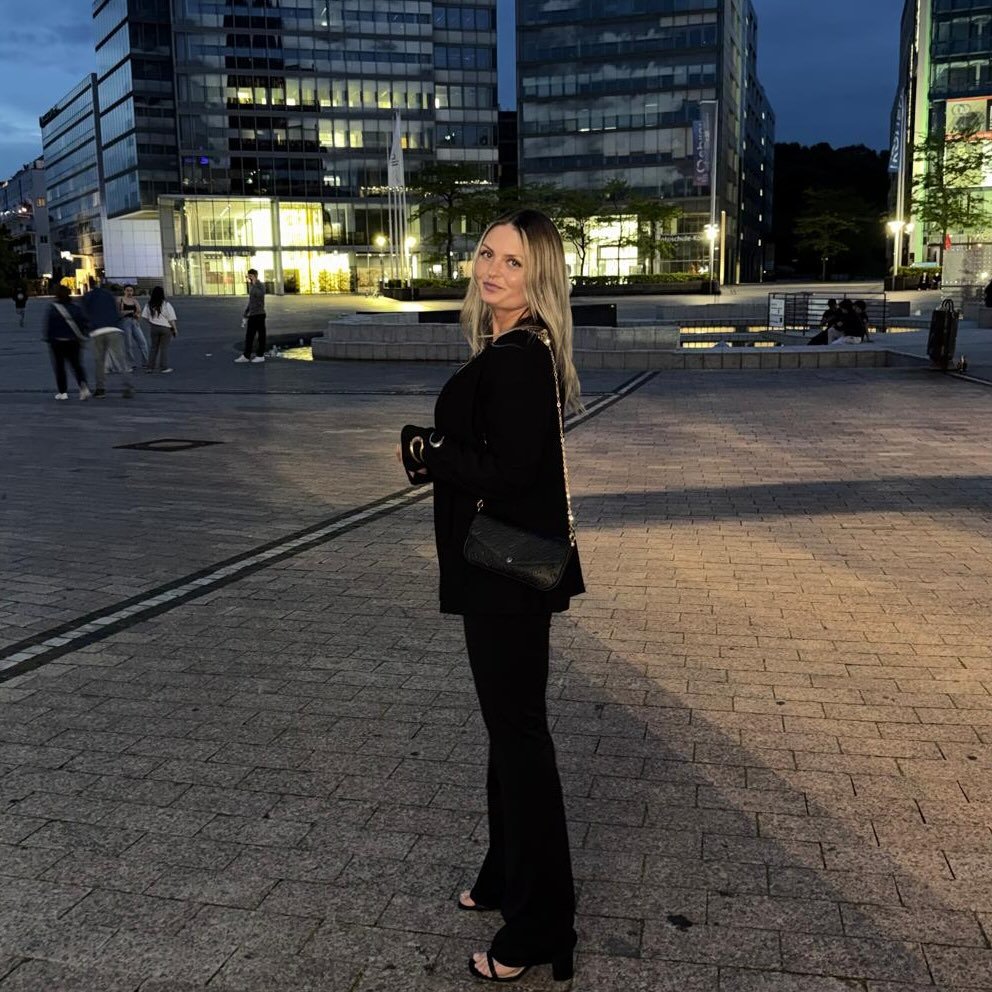Instagram Profilbild von _karina.krn