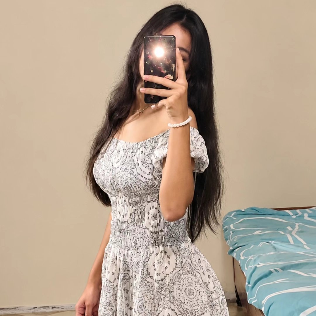 Instagram Profilbild von _.shardasimran.__