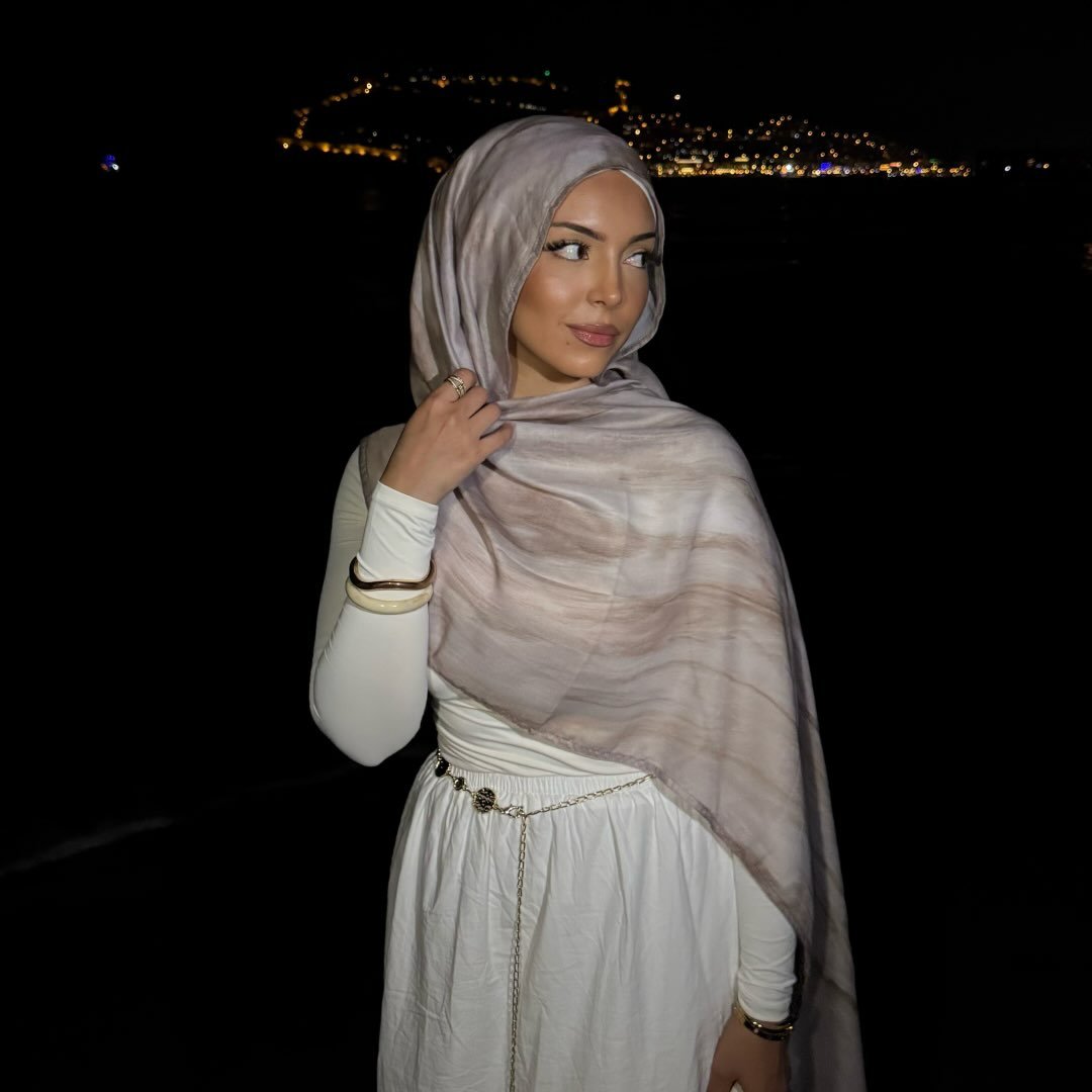 Instagram Profilbild von beeyzaa32