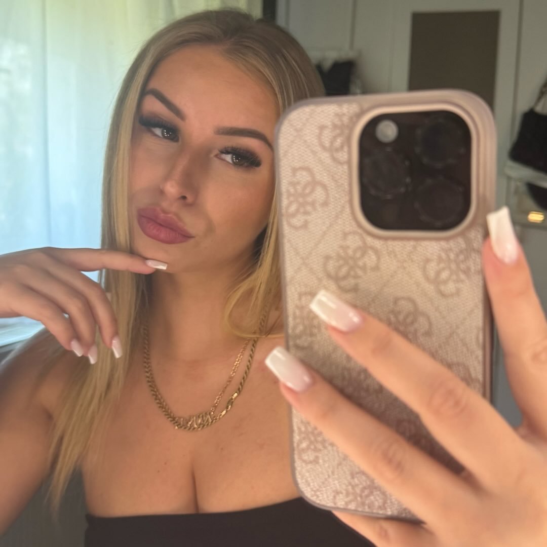 Instagram Profilbild von kriszti_szabolcsik