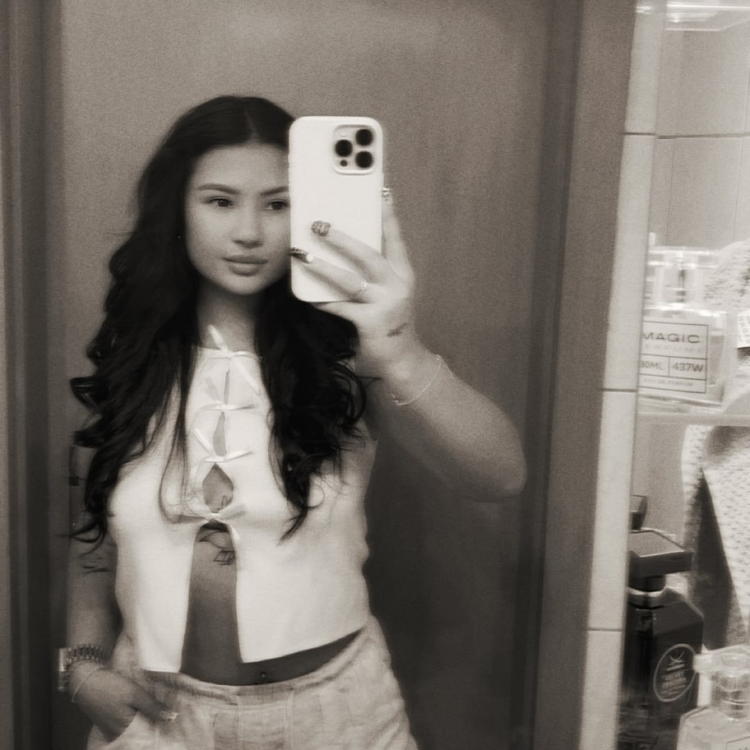 Instagram Profilbild von suganyaxs