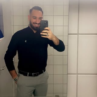Instagram Profilbild von v0t4