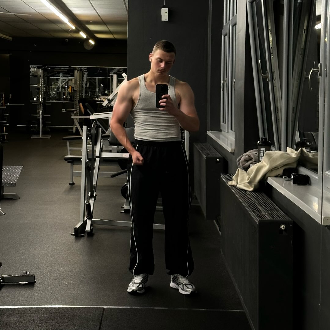 Instagram Profilbild von jxshi_04