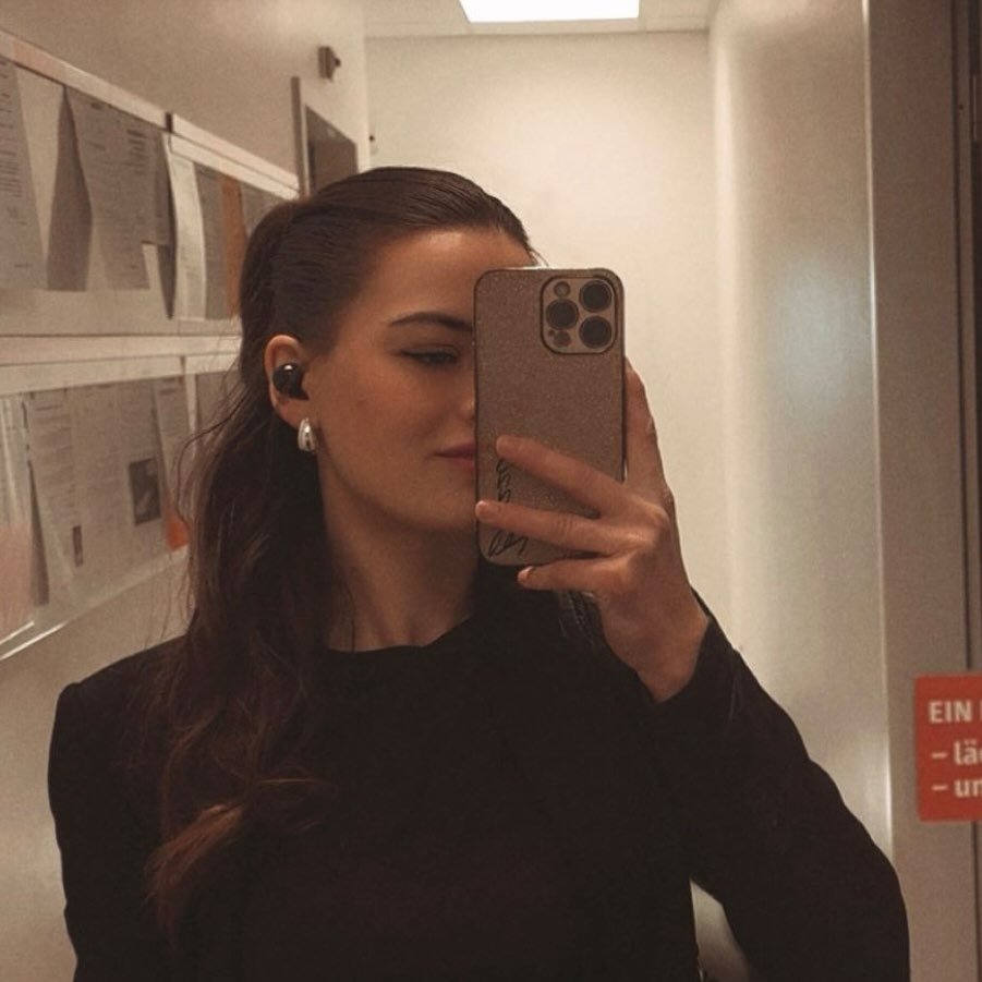 Instagram Profilbild von ce1iiin