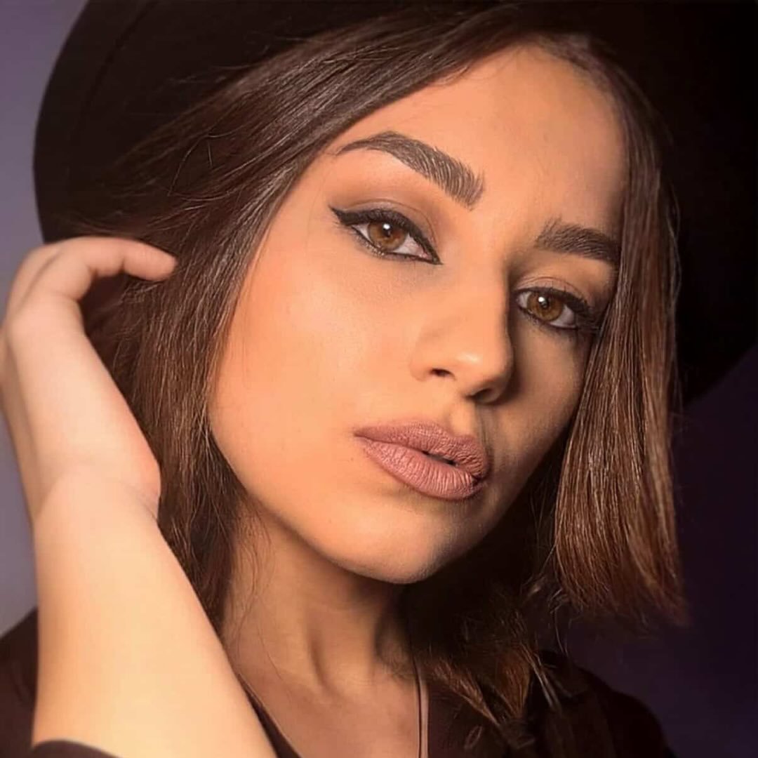 Instagram Profilbild von _mihaelacataraga_