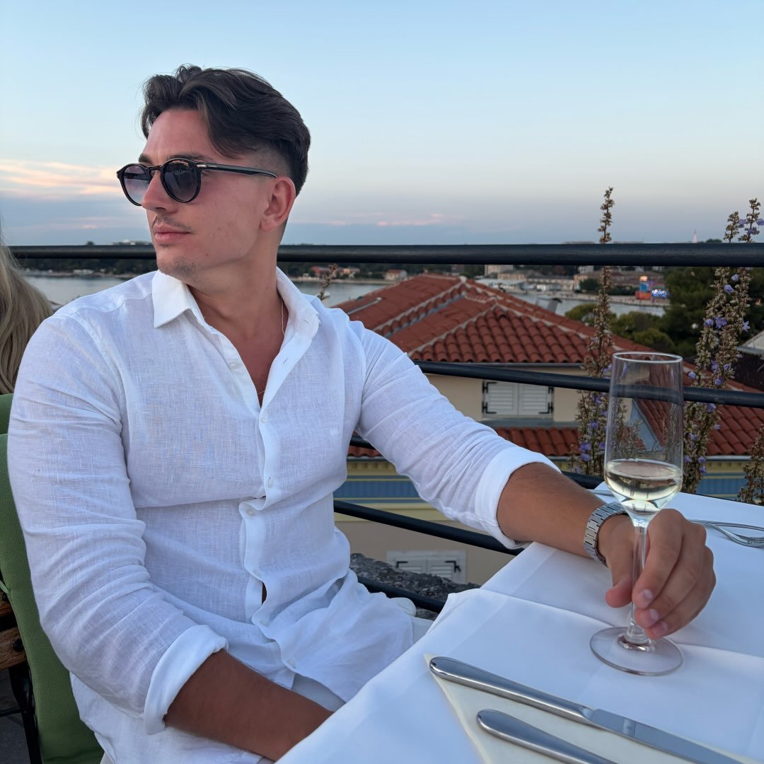 Instagram Profilbild von adeel.mkcc