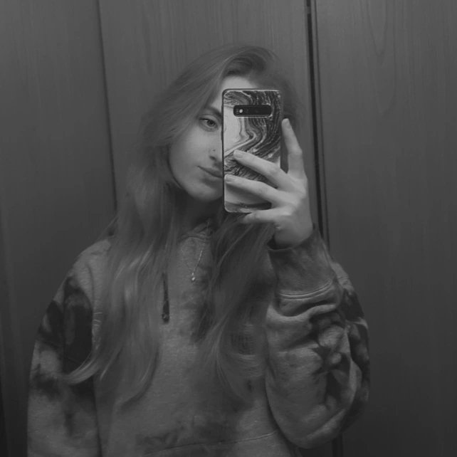 Instagram Profilbild von loeni_e