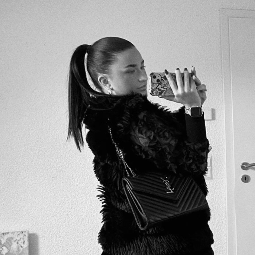 Instagram Profilbild von avnynva