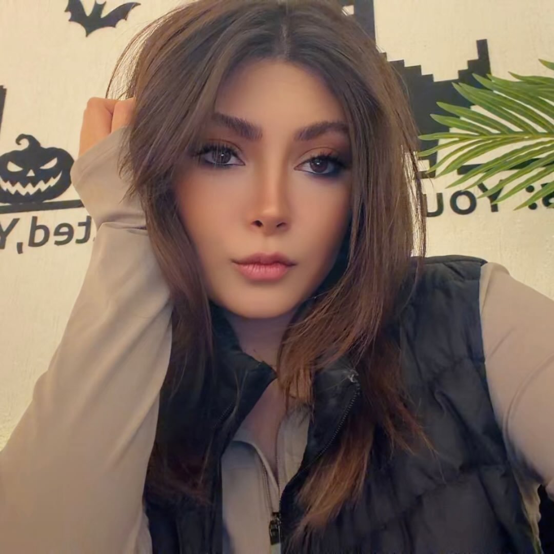 Instagram Profilbild von nazgolrostamiii