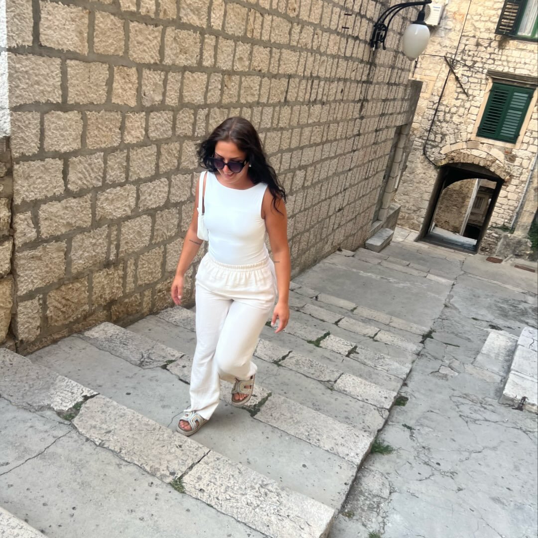 Instagram Profilbild von ella_kcyg