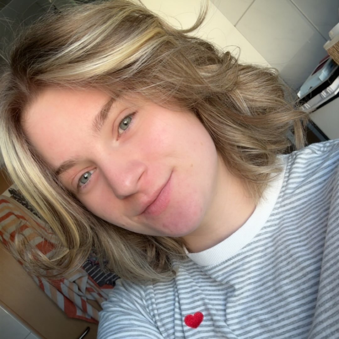 Instagram Profilbild von ang.lxna