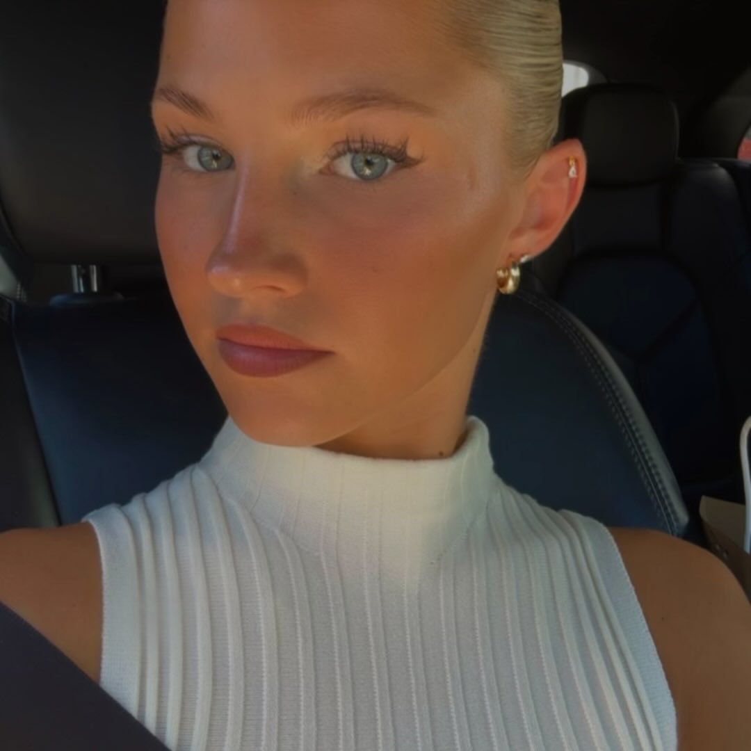 Instagram Profilbild von _liiinneaa_
