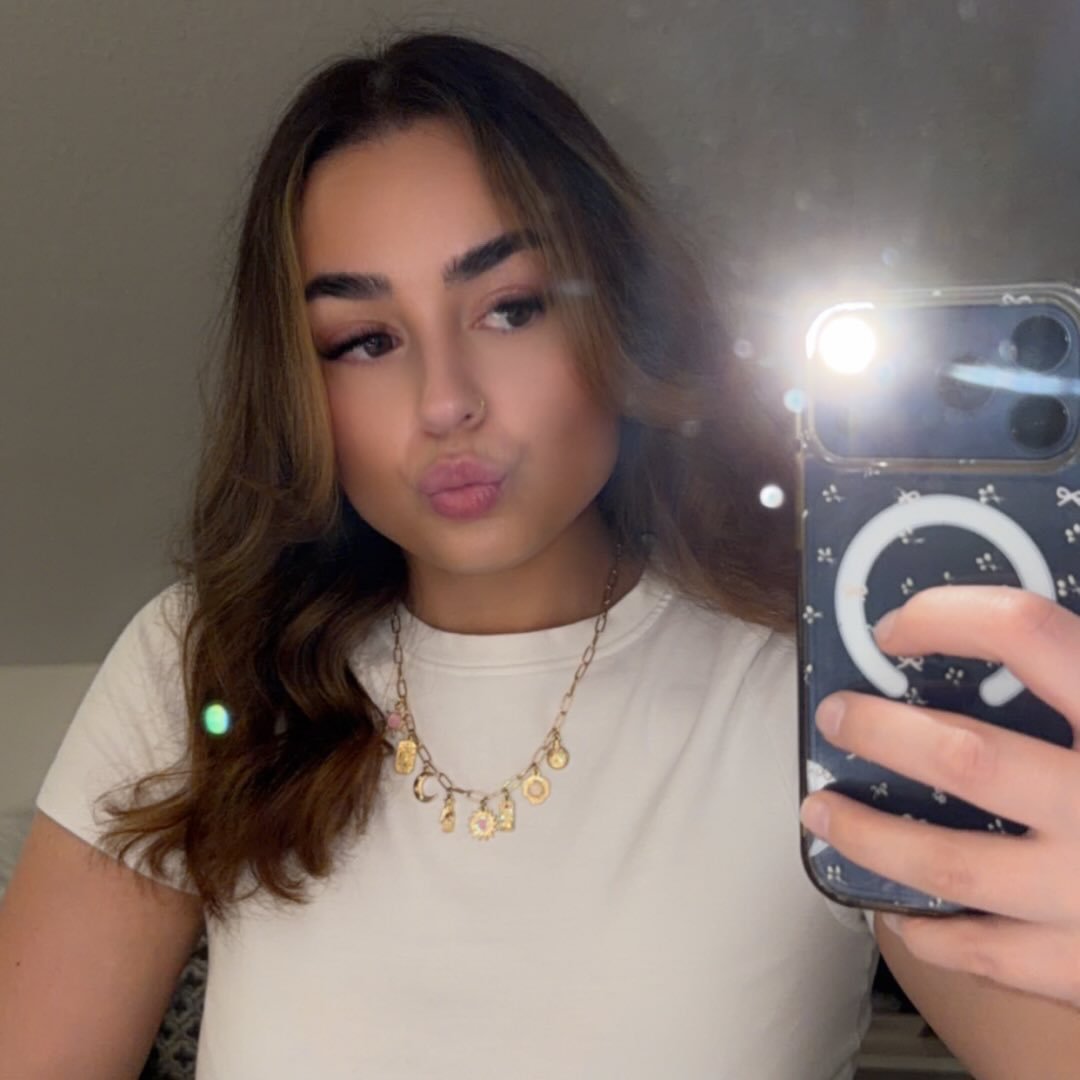 Instagram Profilbild von _cynthia_ca_