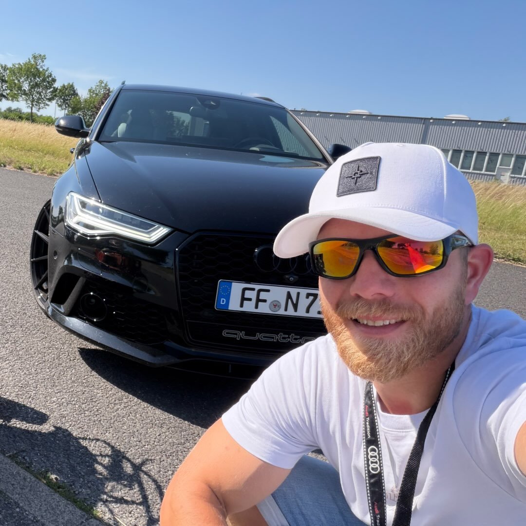 Instagram Profilbild von nic___h712