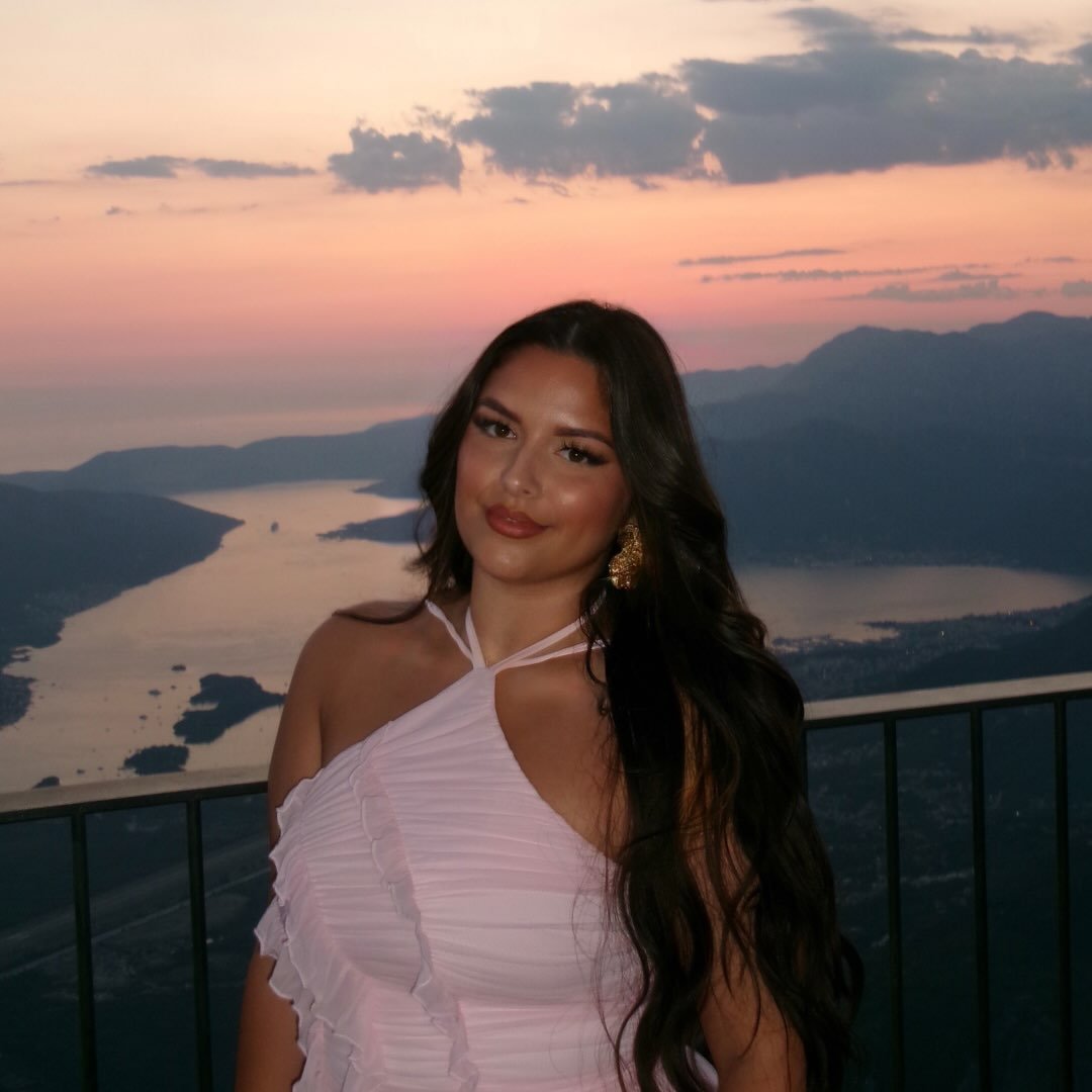 Instagram Profilbild von _arbina.n