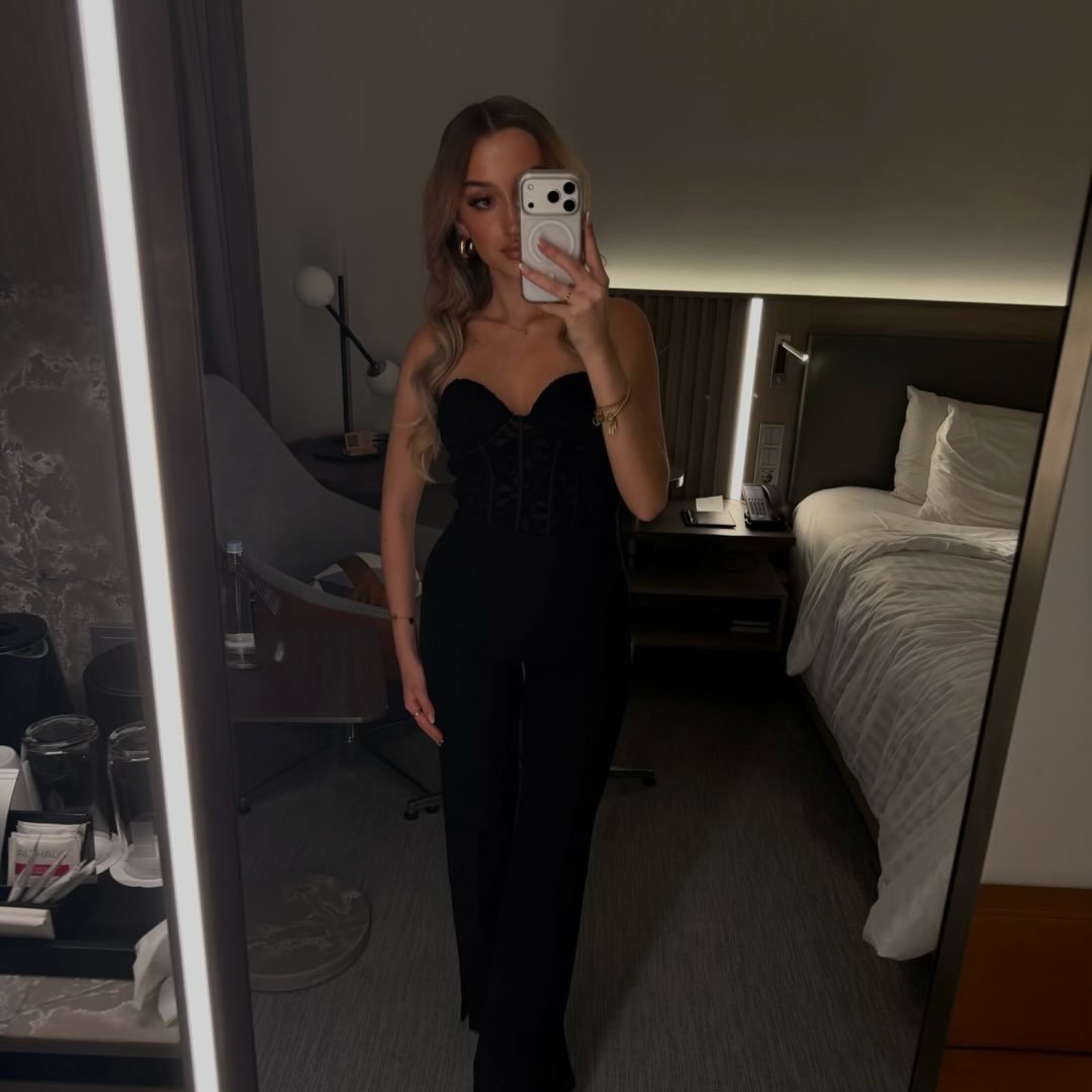 Instagram Profilbild von anna_chrht