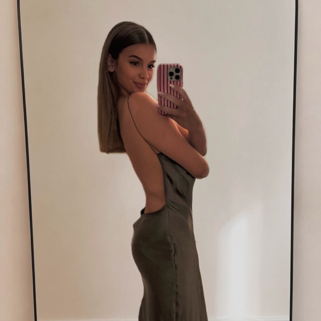 Instagram Profilbild von alinaa.iic