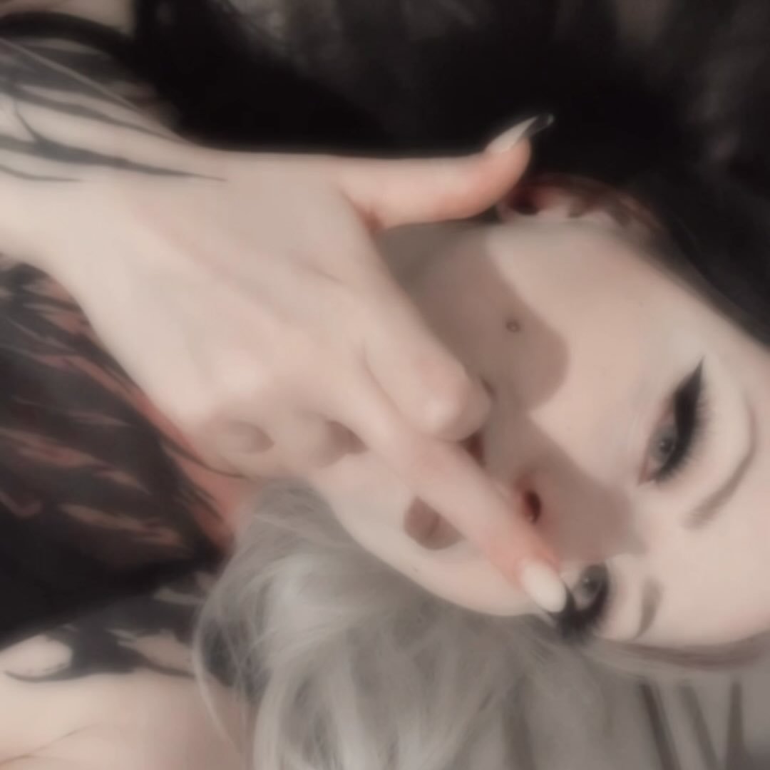 Instagram Profilbild von lucifers.mistress_