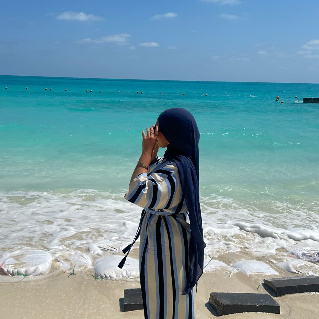 Instagram Profilbild von dinagouhar._