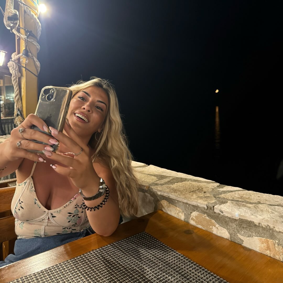Instagram Profilbild von xhemile.i
