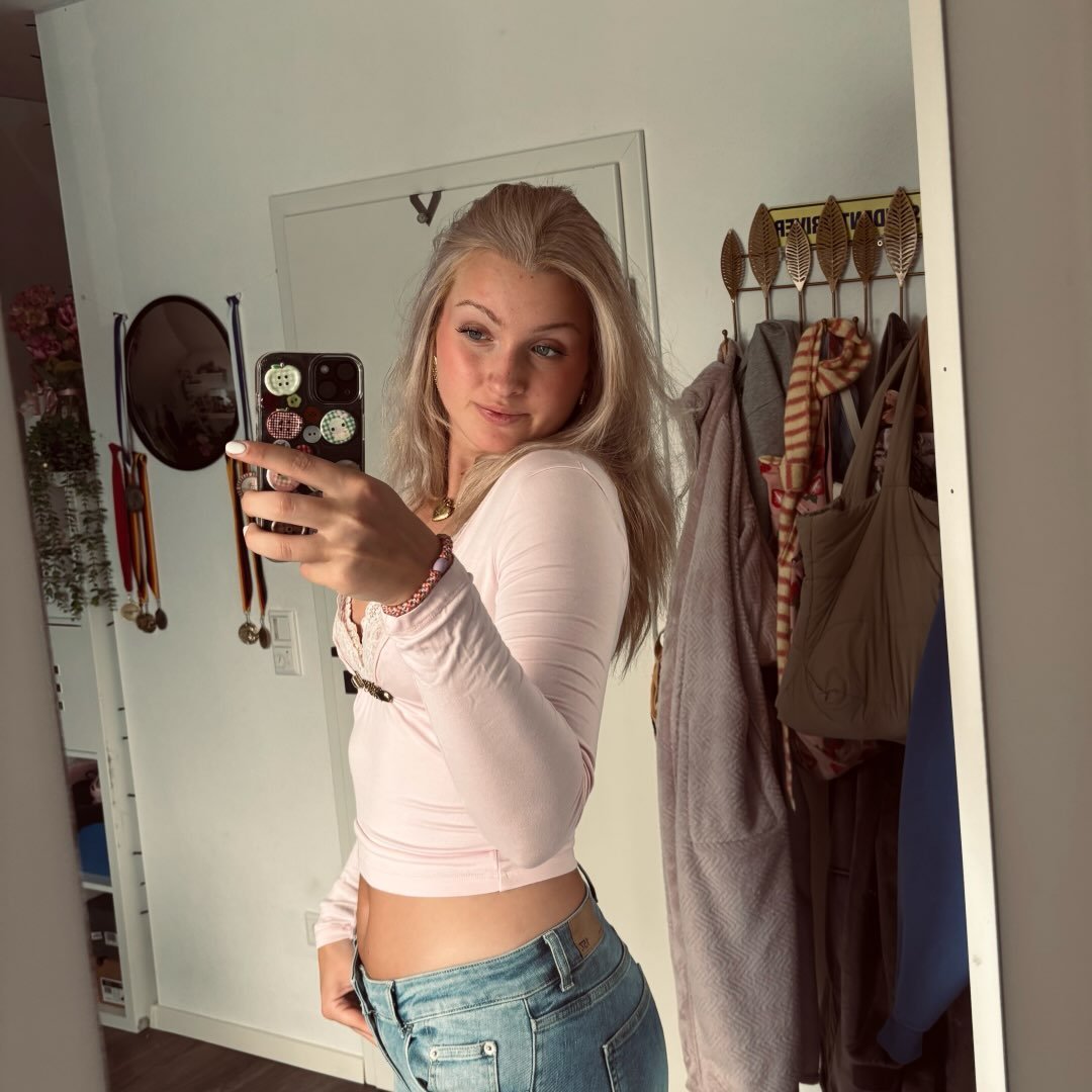 Instagram Profilbild von laurakurlin