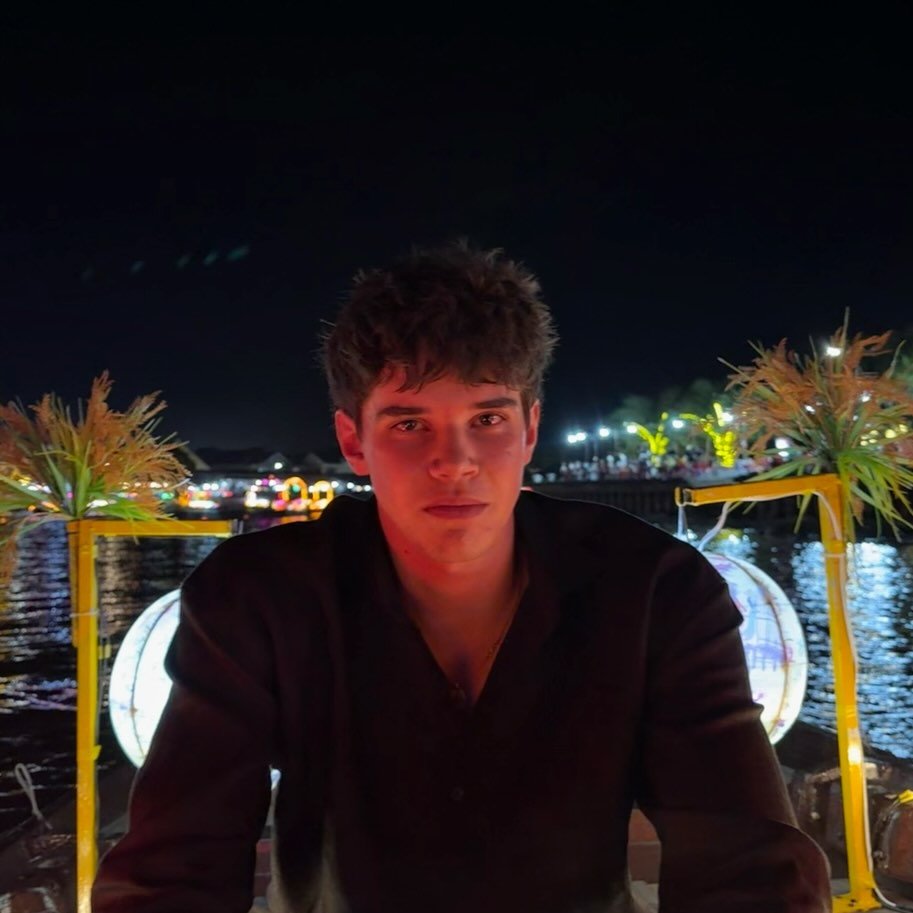 Instagram Profilbild von inalbon_roman