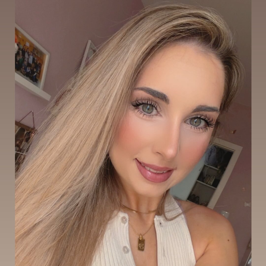 Instagram Profilbild von chelli_93