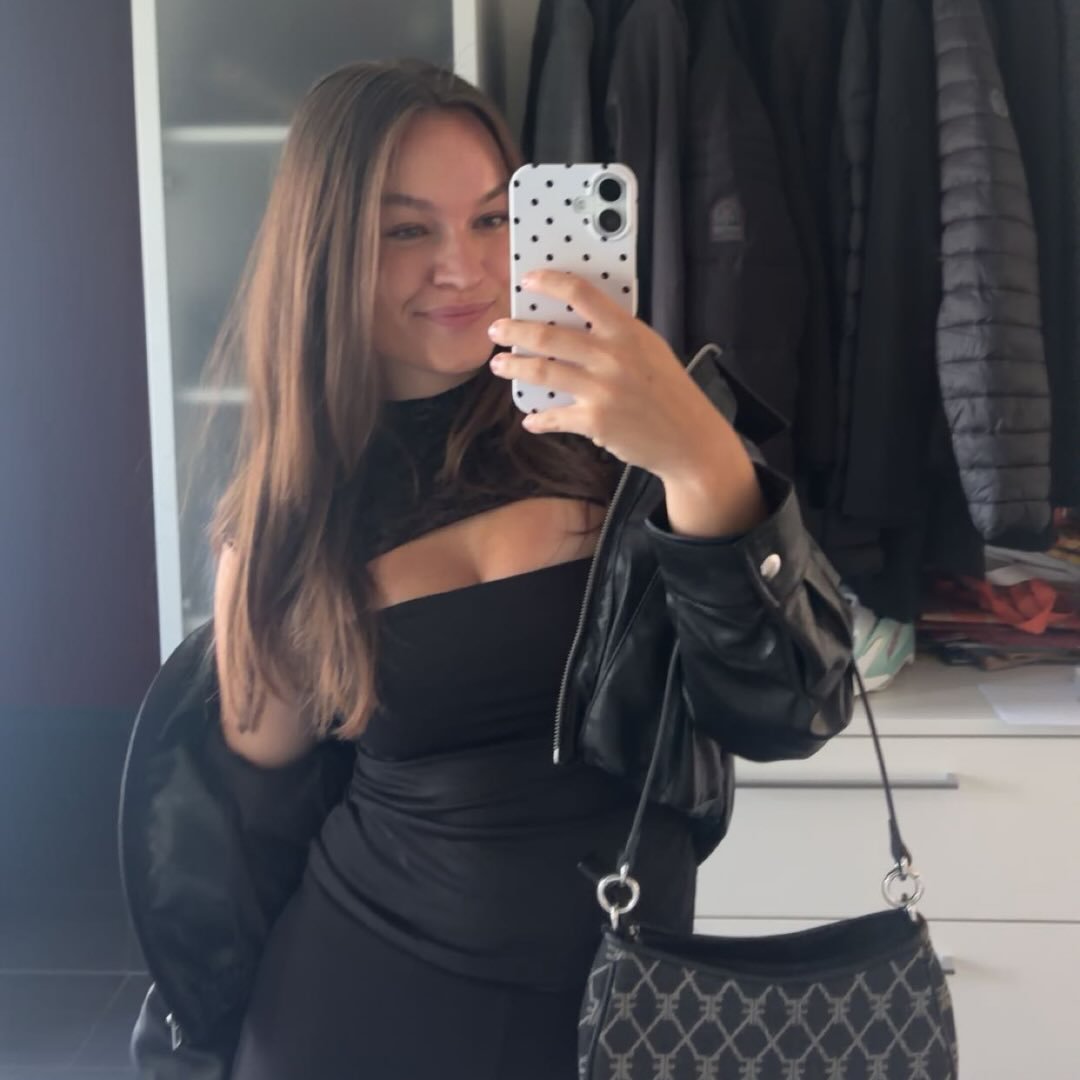 Instagram Profilbild von no.em_i