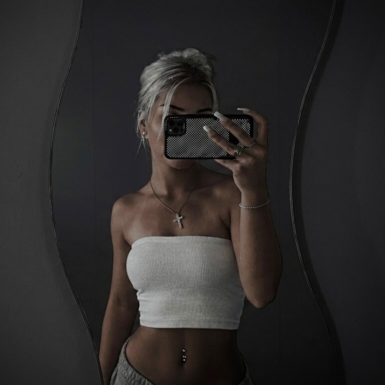 Instagram Profilbild von nadinee.vl