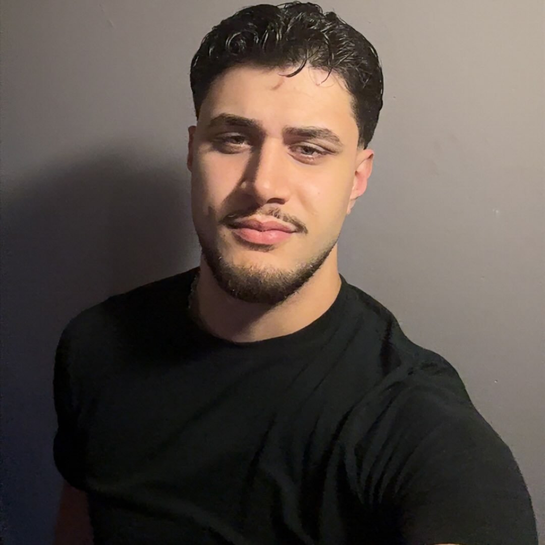 Instagram Profilbild von e.terkenli