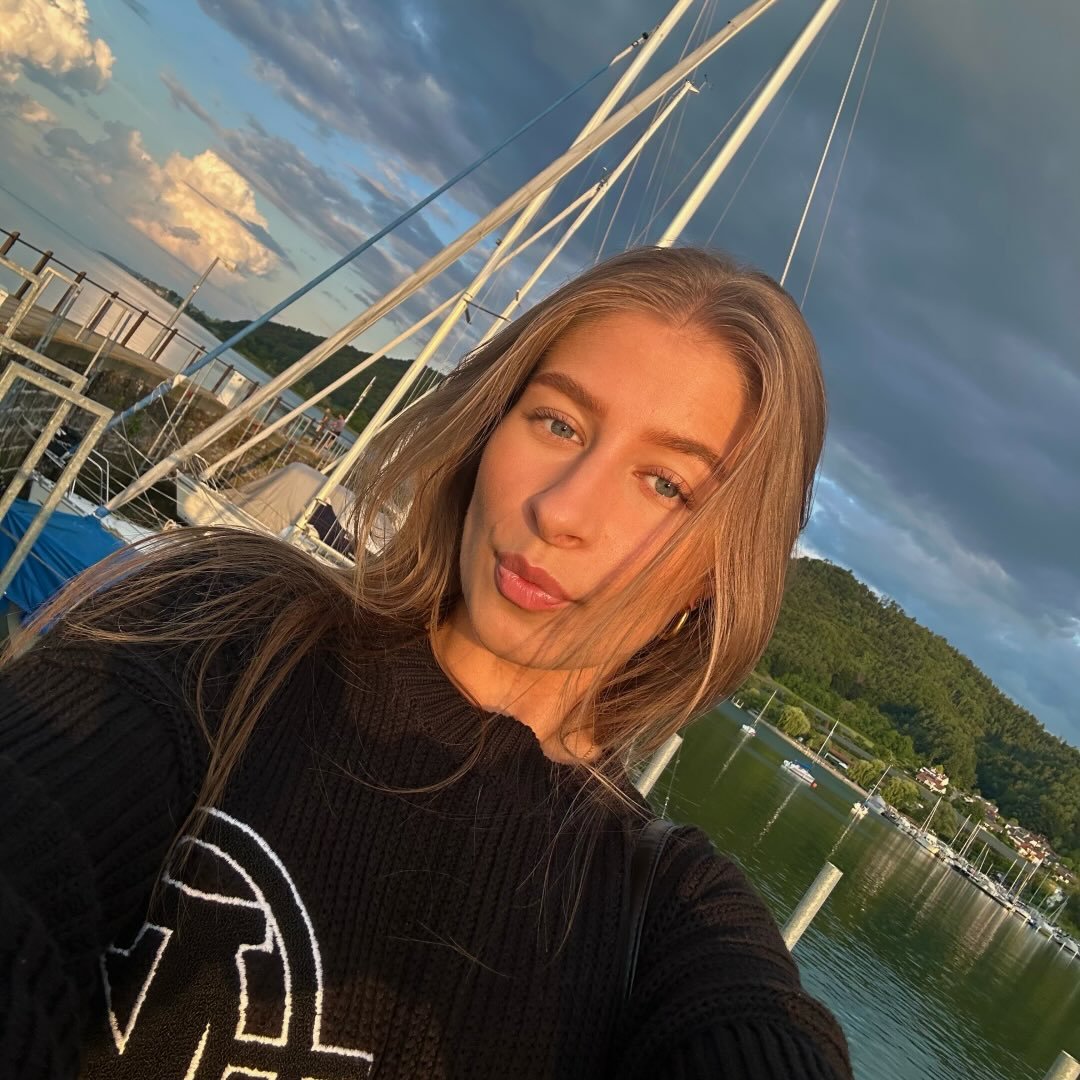 Instagram Profilbild von lena_riegger