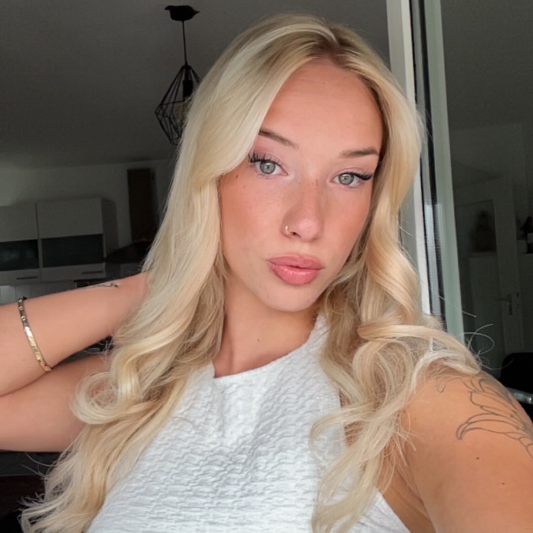 Instagram Profilbild von larxaa01