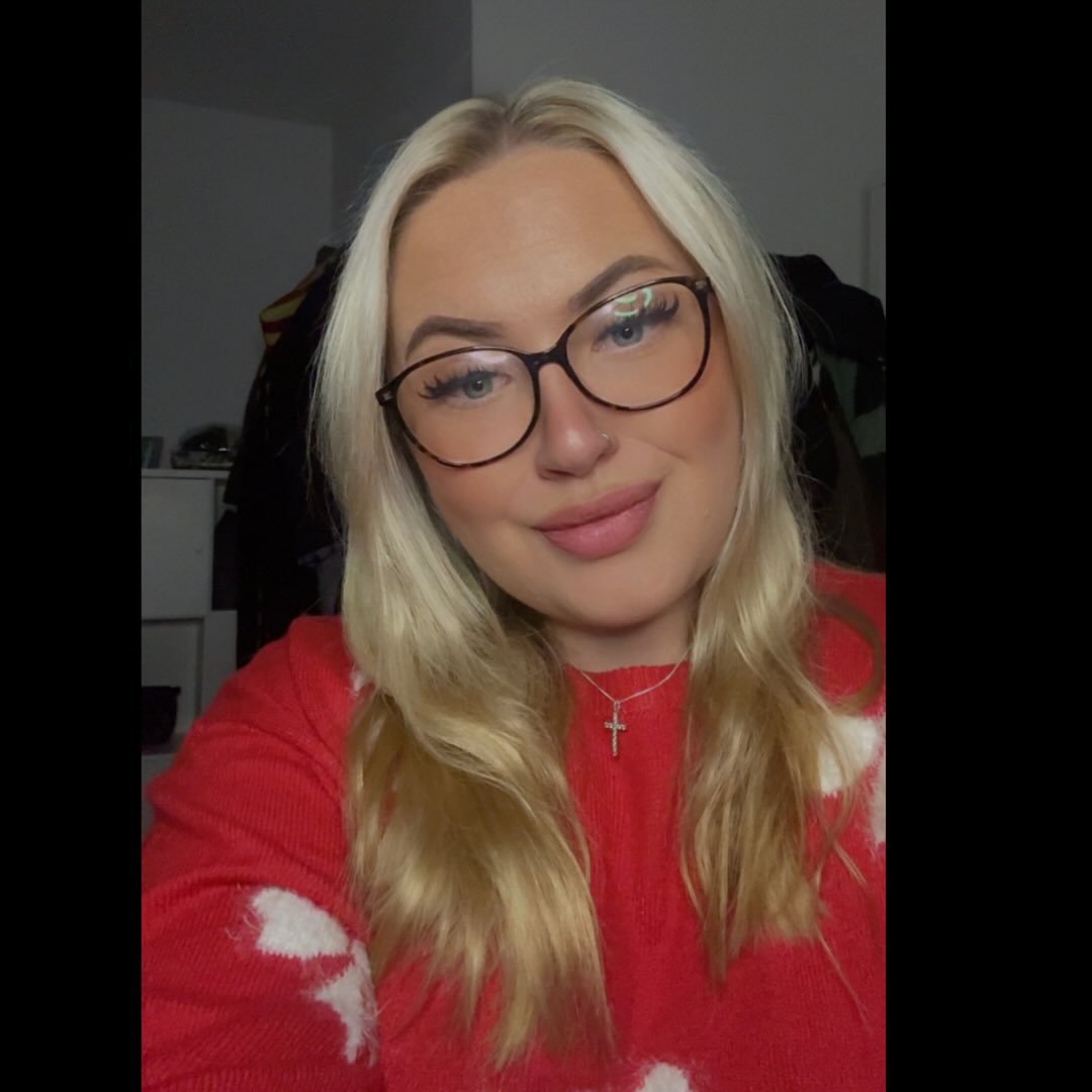 Instagram Profilbild von n.ina.ksb