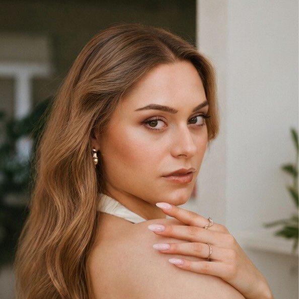 Instagram Profilbild von alinakhani